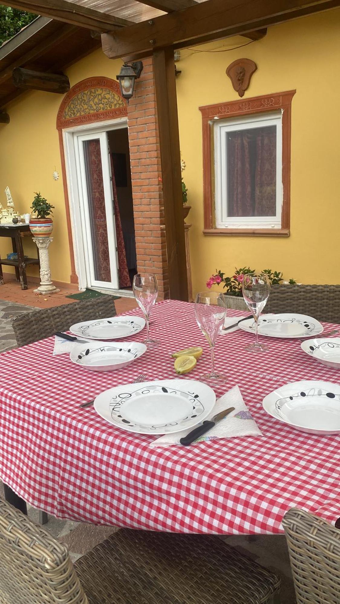 Fragolina Per Due Villa Лука Екстериор снимка
